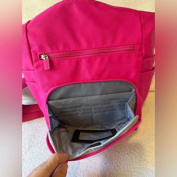 IHKWIP Pink Crossbody Bag NEW - Picture 8 of 12